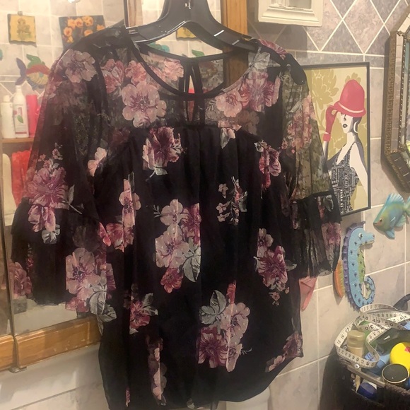 No Boundaries Tops - No boundaries shirt